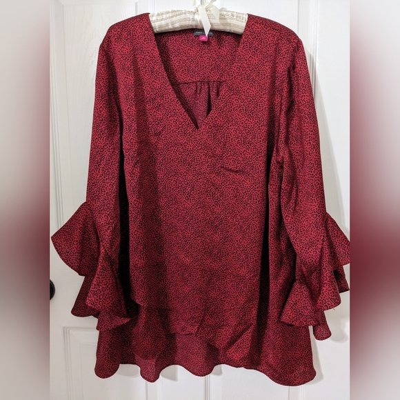 Vince Camuto Tops - Vince Camuto Blouse Red 2x